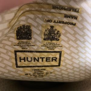 Red Hunter boots size 3